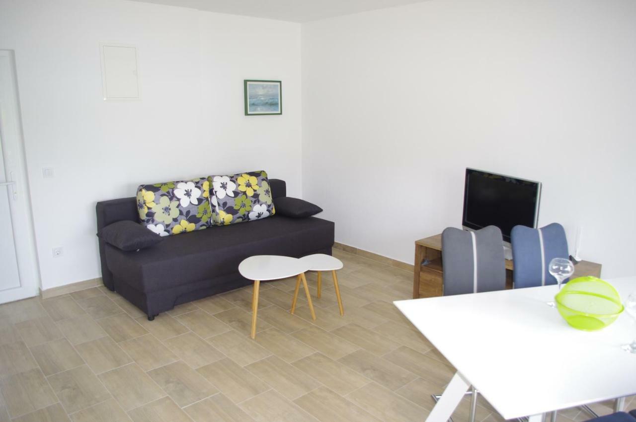 Apartment Lumago คาชเตลา ภายนอก รูปภาพ